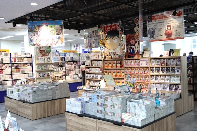 フェア「銀魂 長篇振り返りシリーズ～第11弾 将軍暗殺篇～フェア」や『ALIEN STAGE』のコーナーが展開中！　ほか［今日のアニメイト池袋本店］-14