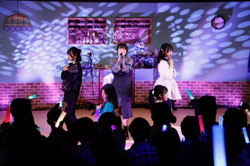 「日々荘」取り壊しの危機に3期生が立ち上がる！　ユニット結成決定後も変わらず絆を育んだ「日々荘3号館〜もっと！にちにちさん＋1～」夜の部レポート-24