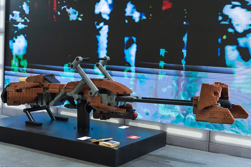 「スター・ウォーズ セレブレーション ジャパン 2025」会場フォトレポート｜ここでしか見られない貴重な展示が盛り沢山！　17年ぶりの日本開催に熱気溢れる幕張メッセの様子をお届け-21