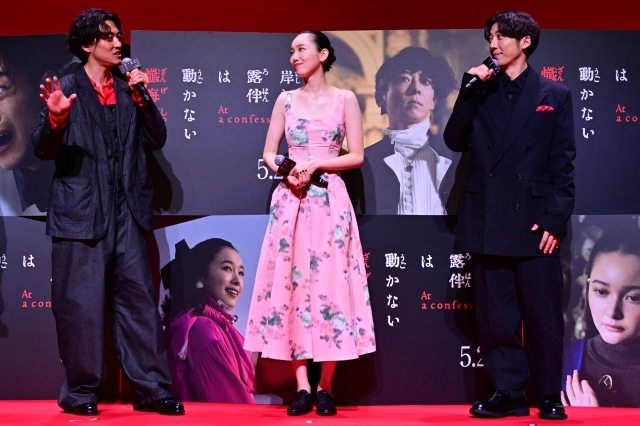 “懺悔したいこと”をそれぞれ告白！ 映画『岸辺露伴は動かない　懺悔室』高橋一生さん、飯豊まりえさんらキャスト陣が大集結した完成報告イベントレポート-9