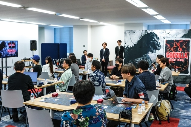『ゴジラ カードゲーム』メディア先行体験会レポート｜怪獣王ゴジラをカードゲームに落とし込んだ戦略性が肝！相手より先に自分のゴジラを敵陣に進攻させよう-14