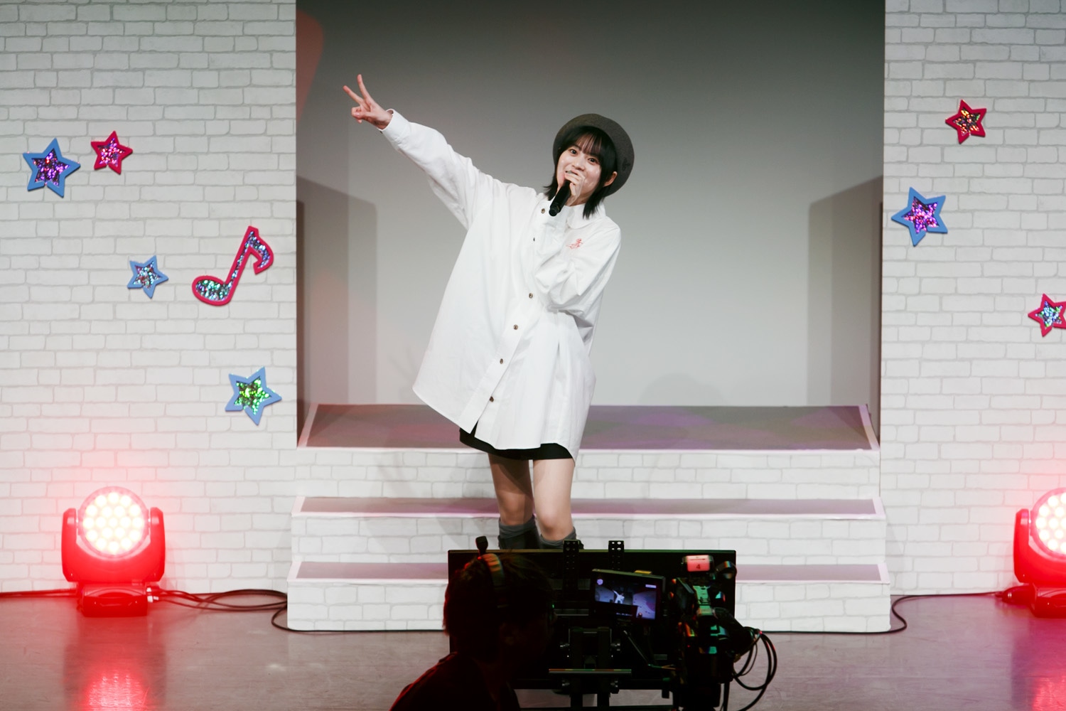 人気声優とDAM★ともユーザーがステージで熱唱！　アニカラ30曲の歌唱に、夢の声優コラボや生朗読まで盛りだくさんの『DAM★とも×DAMアニメ部　DAMアニカラFes!!2025』レポート-11