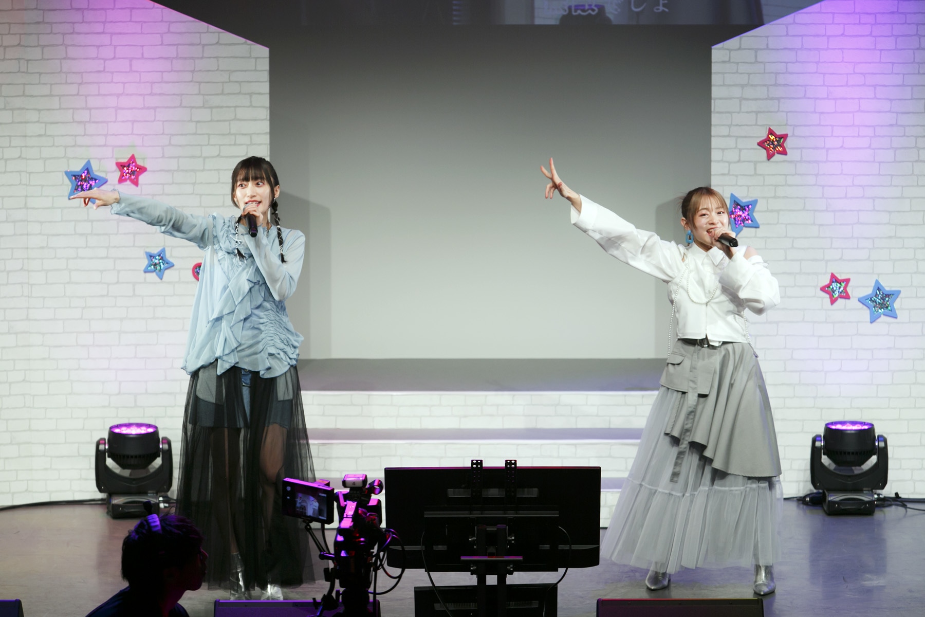 人気声優とDAM★ともユーザーがステージで熱唱！　アニカラ30曲の歌唱に、夢の声優コラボや生朗読まで盛りだくさんの『DAM★とも×DAMアニメ部　DAMアニカラFes!!2025』レポート-2