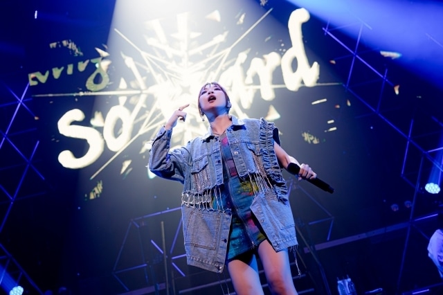 “May’n”そして“シェリル・ノーム”として、2日間で40曲以上を披露！　「SANKYO presents May’n 20th Anniversary Concert Gratz from MACROSS F」公式レポート-30