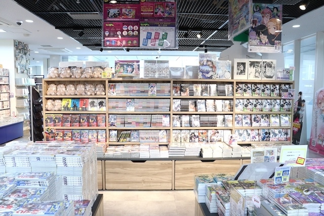 オンリーショップ＆フェア「『18TRIP』1st Anniversary fair!」やフェア「アイドリッシュセブン SUMMERフェア2025 in アニメイト」が開催中！　ほか［今日のアニメイト池袋本店］-20