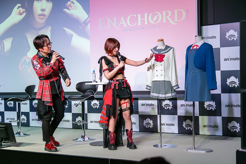 「えなこの〇〇ラジオ」テーマソングCD『ENACHORD（えなこーど）』リリースイベントレポート｜えなこさん＆青木佑磨さんが届けた“みんなで作る”生ライブ。トーク、ライブに加え撮影会と「えなラジ」ならではのイベントに-6