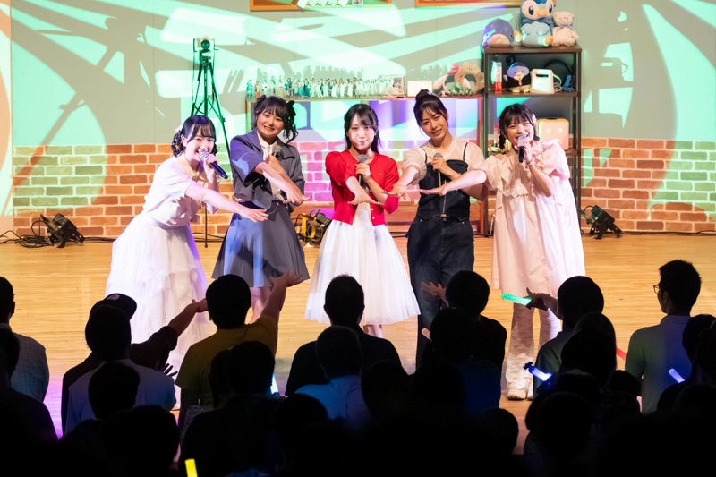 私たちにとっても日々荘は唯一無二な場所ーーDayRe:（デイリー）の橘美來さん、相川奏多さん、宮沢小春さん、夏目ここなさん、日向もかさんによる「日々荘3号館〜雨のちティータイム～」終演後コメント-13