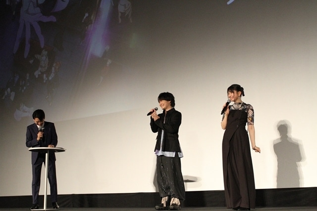 夏アニメ『よふかしのうた Season2』先行上映会に佐藤元さん雨宮天さん登壇！　Creepy Nutsからのサプライズコメントも上映-2