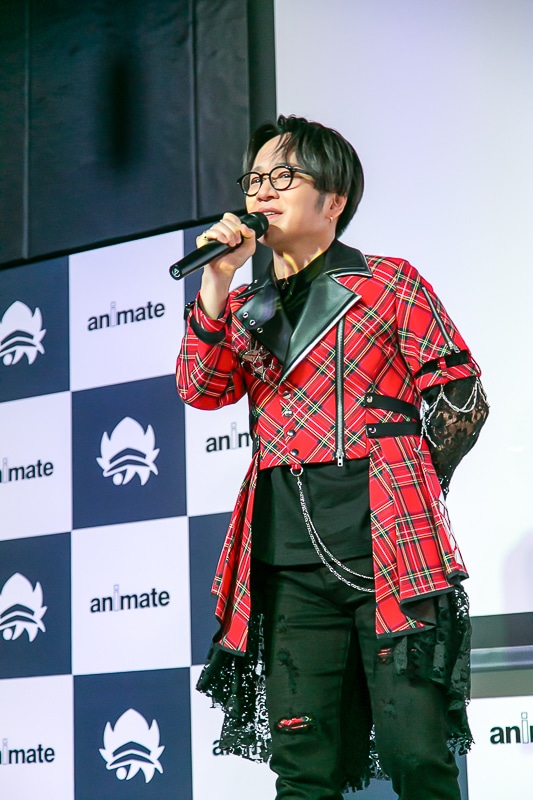 「えなこの〇〇ラジオ」テーマソングCD『ENACHORD（えなこーど）』リリースイベントレポート｜えなこさん＆青木佑磨さんが届けた“みんなで作る”生ライブ。トーク、ライブに加え撮影会と「えなラジ」ならではのイベントに-2