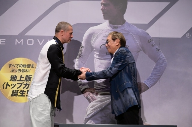 映画『F1／エフワン』ブラッド・ピットさんが3年ぶりに来日！　堀内賢雄さん、中尾明慶さんとともに登壇した舞台挨拶の公式レポートが到着-7