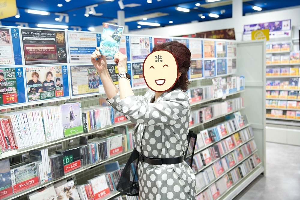 ねこ田米蔵先生とやまねあやの先生が童心にかえる！ 5000円ルールも気にせずお買い物しちゃいました！【店舗貸切！お小遣いアニメイト特別編】-8