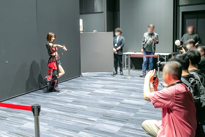 「えなこの〇〇ラジオ」テーマソングCD『ENACHORD（えなこーど）』リリースイベントレポート｜えなこさん＆青木佑磨さんが届けた“みんなで作る”生ライブ。トーク、ライブに加え撮影会と「えなラジ」ならではのイベントに-17