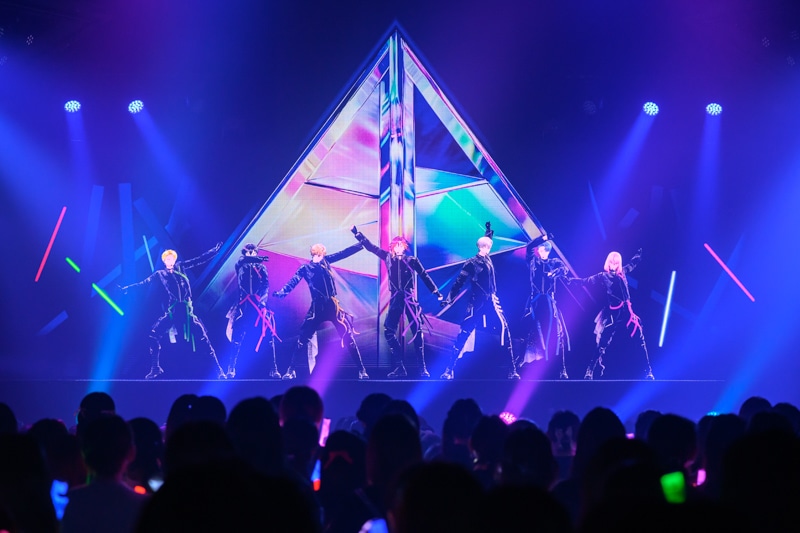 XlariSとの再会を当たり前のものにしてみせる——アイドルオーディションプロジェクト『VS AMBIVALENZ』よりデビューした「XlamV」の2nd LIVEをレポート！-1