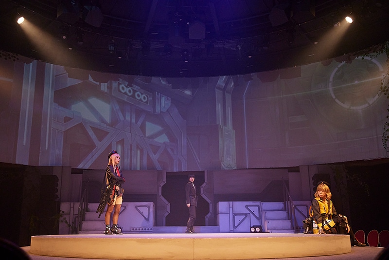 殺陣が増え、キャストの練度も増した『NIKKE THE STAGE』再演──ゲネプロ公演の様子をレポート！-12