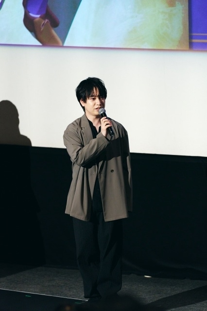 『ホテル・インヒューマンズ』先行上映会の公式レポートが到着！　小林裕介さん、白浜灯奈乃さんが登壇｜imaseさんによるOPテーマの生歌唱も-14