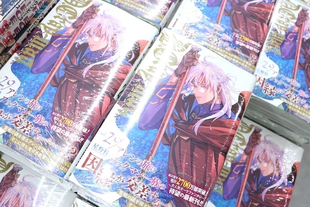 「誰か夢だと言ってくれ ドラマCD発売記念オンリーショップ」や「劇場アニメ『ベルサイユのばら』オスカル・オンリーショップ ～集え！バスティーユ(アニメイト)へ！～ Produced by アンドレ」が開催中！　ほか［今日のアニメイト池袋本店］-15