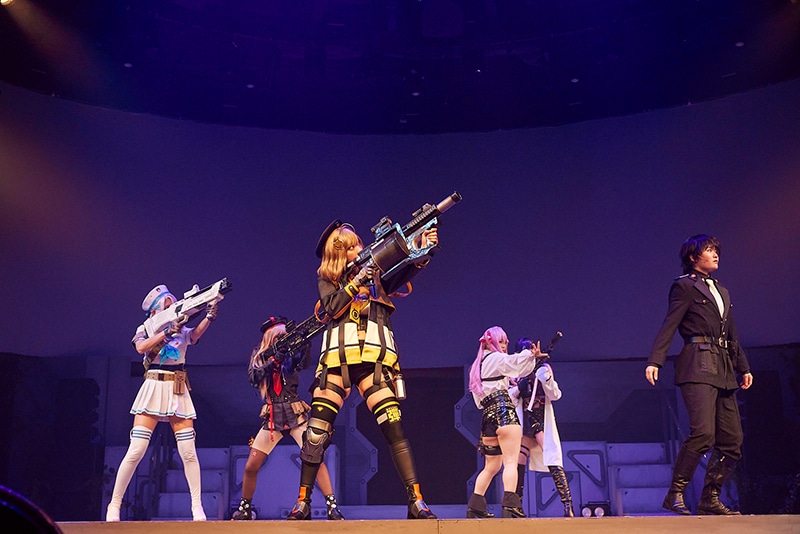 殺陣が増え、キャストの練度も増した『NIKKE THE STAGE』再演──ゲネプロ公演の様子をレポート！-21