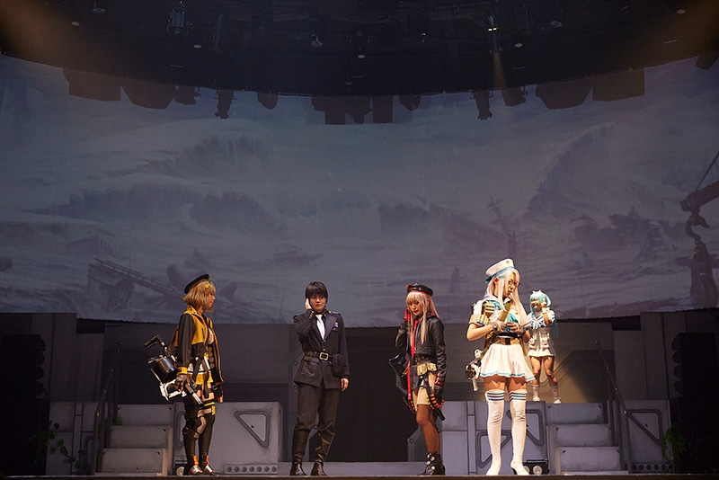 殺陣が増え、キャストの練度も増した『NIKKE THE STAGE』再演──ゲネプロ公演の様子をレポート！-23