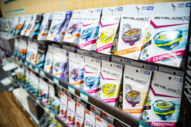 アニメイトでベイブレードを楽しもう!!　現在開催中の『BEYBLADE X』ポップアップショップより、会場内やスタッフバトルの様子をお届け！-4