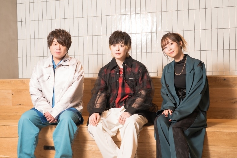 「クソみたいな世界」を変えるのは、「奈落」に落とされた少年の煮えたぎる“怒り”ーー『ガチアクタ』ルド役・市川蒼さん×ザンカ役・松岡禎丞さん×リヨウ役・花守ゆみりさんが底なしの魅力を「ガチ」で語り合う！【インタビュー】-11