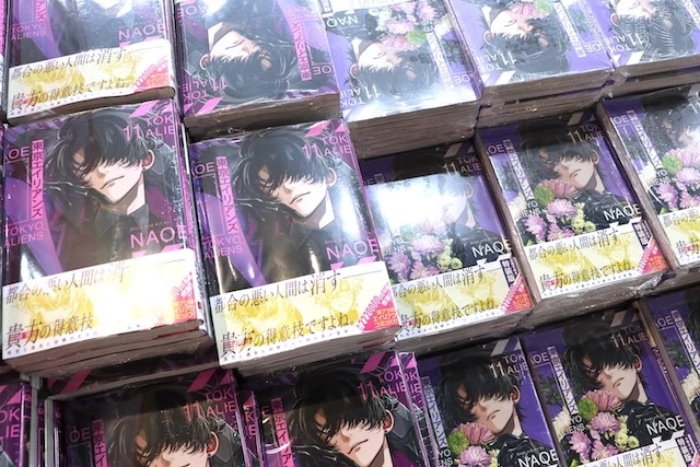 オンリーショップ「TVアニメ「SAKAMOTO DAYS」フォーマルスタイルフェア in アニメイト 特設スペース」が開催中！　コミックス『その着せ替え人形は恋をする(15)』が発売！　ほか［今日のアニメイト池袋本店］-12