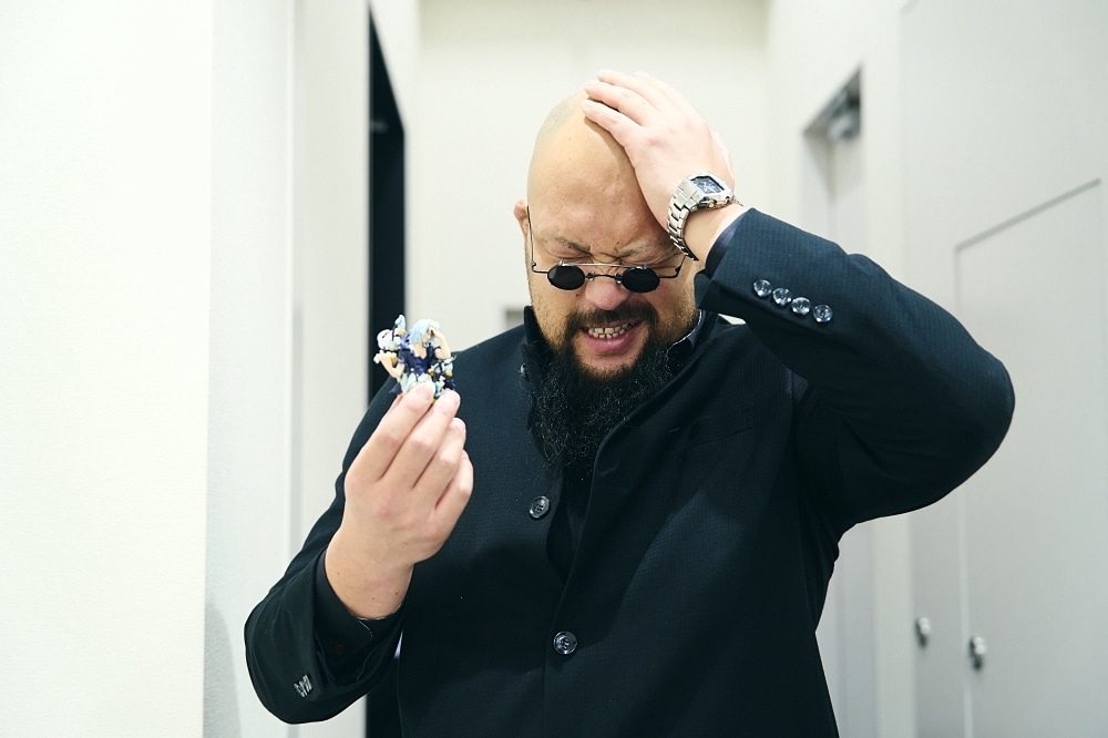 新日本プロレス所属プロレスラーのグレート-O-カーン様がアニメイトに襲来！ 欲しいものは妥協しない、“オタクの矜持”を胸に王者は何を買う!?【店舗貸切！お小遣いアニメイト】-27