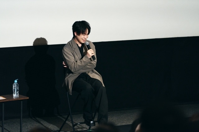 『ホテル・インヒューマンズ』先行上映会の公式レポートが到着！　小林裕介さん、白浜灯奈乃さんが登壇｜imaseさんによるOPテーマの生歌唱も-5