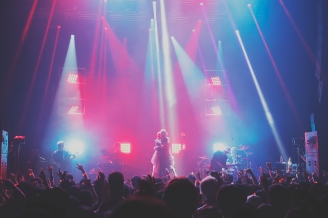 「MYTH & ROID One Man Live 2025 Summer Tour “Loved all long”」公式レポートが到着！　ゲストにオーイシマサヨシさん｜OxTとの2マンライブが2025年冬に開催決定-1