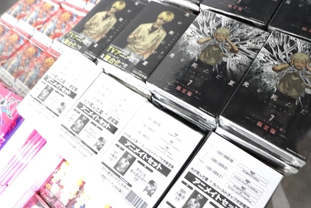 フェア「TVアニメ『SPY×FAMILY』サマーフェア 2025」が開催中！　コミックス『光が死んだ夏(7)』が発売！　ほか［今日のアニメイト池袋本店］-10