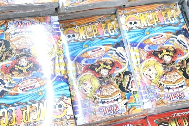 フェア「「初音ミク 2025 SUMMER」フェア」が開催中！　コミックス『黄泉のツガイ(10)』が発売！　ほか［今日のアニメイト池袋本店］-11