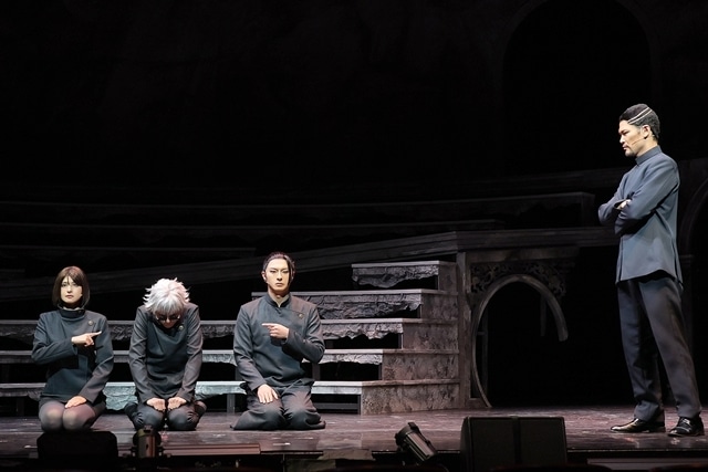 舞台「呪術廻戦」-懐玉・玉折-が本日開幕、舞台写真公開！　キャストの三浦涼介さん・藤田玲さん・久保田悠来さんから開幕コメント到着-3