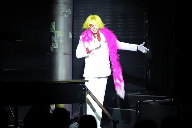 激情バニッシュ演劇「咎狗の血」開幕！　舞台写真と演出家：中屋敷法仁氏、高橋祐理さん、田中朝陽さん、伊崎龍次郎さんらメインキャスト陣のコメントが到着-4