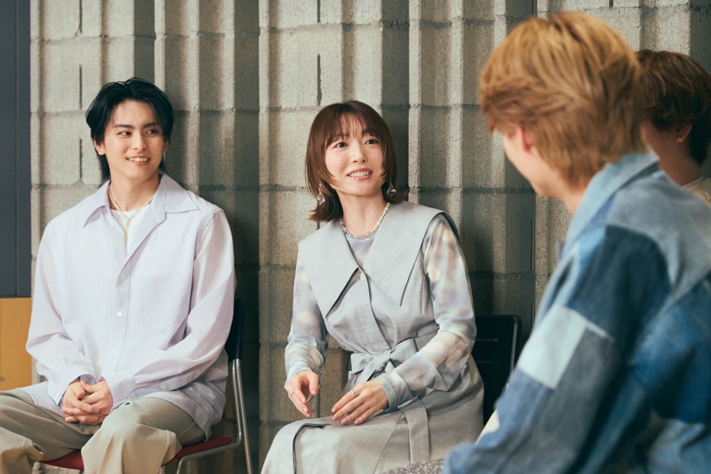 子ザメちゃん、あんこうちゃん、うさめちゃんたちの小さな大冒険にワクワク! 『映画 おでかけ子ザメ とかいのおともだち』花澤香菜さん、宮田俊哉さん、高野 洸さん、杢代和人さんインタビュー|“とかい”で生きるキャラクターを演じた4名が、声のお芝居の楽しさを語る-11