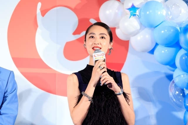 『ChaO』初日舞台挨拶の公式レポートが到着! 鈴鹿央士さん、山田杏奈さん、シシド・カフカさん、梅原裕一郎さん、太田駿静さん、青木康浩監督が登壇-2