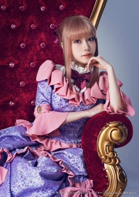 ミュージカル『PandoraHearts』公演PVが公開！　TVアニメ版オズ=ベザリウス役：皆川純子さんがナレーション、舞台版オズ＝べザリウス役：横山賀三さんが歌唱を担当-4