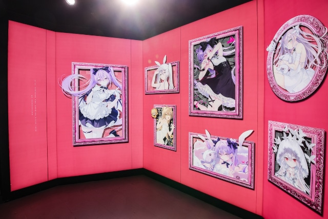 ▲イラストを後ろから光らせることで、肌や髪などの繊細で透けるような色彩がより一層際立っている。