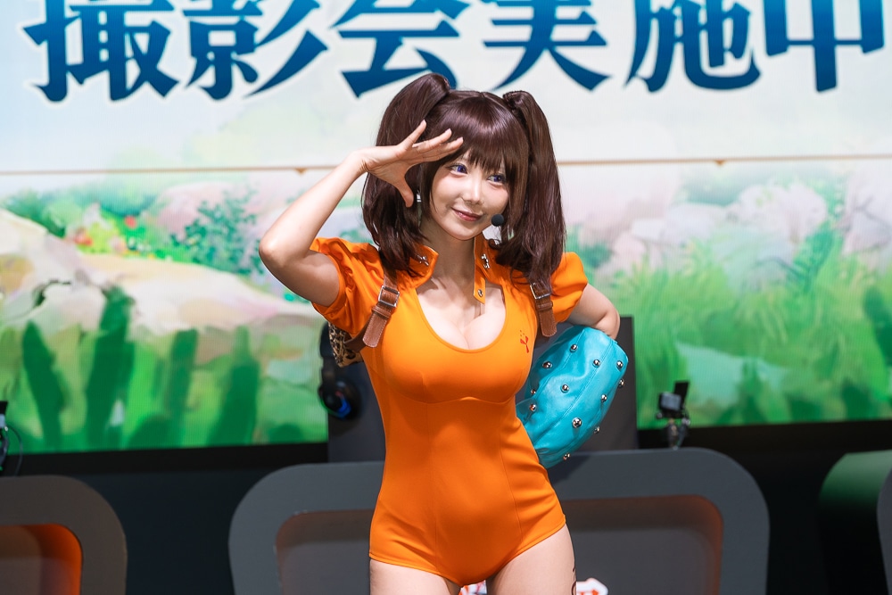 えなこさん、篠崎こころさん、南あみさんが『七つの大罪』のコスプレで「TGS2025」に降臨! 『七つの大罪:Origin』スペシャルコスプレショーの写真をお届け-8