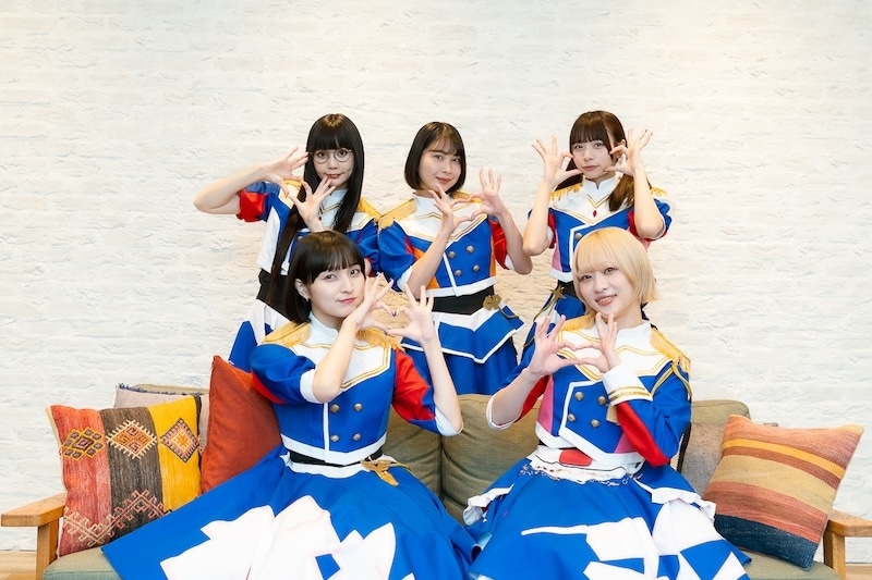 「みんなの背中を押してくれる曲になったらいいなと思います」──TVアニメ『デブとラブと過ちと！』オープニングテーマ・GANG PARADE「Happy Yummy Lucky Yummy」ユメノユア×キャン・GP・マイカ×ユイ・ガ・ドクソン×キラ・メイ×キャ・ノン 座談会インタビュー-6