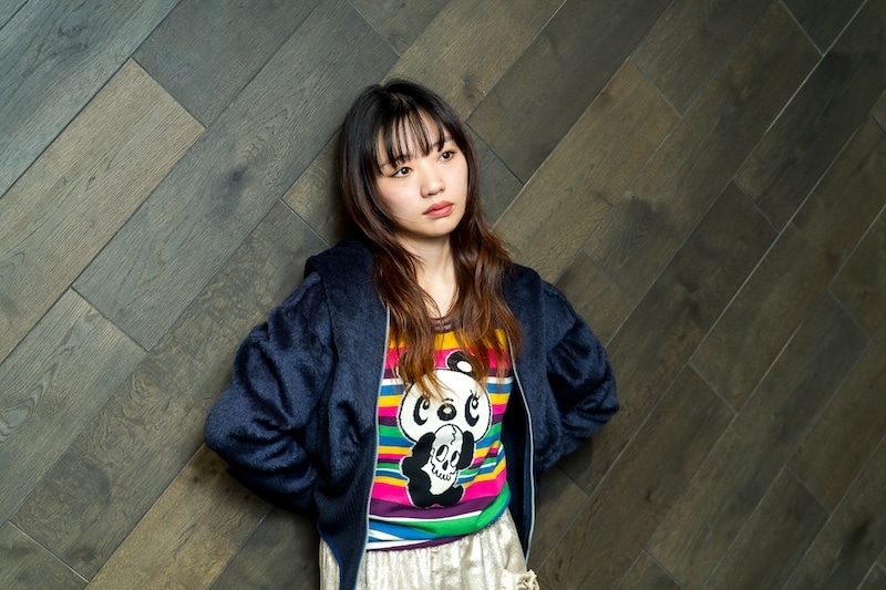 「自分にとって『何回も聴きたい曲』になりました」キーワード「1/2」は“半分こずつ”の感覚に寄り添って──TVアニメ『らんま1/2』第2期エンディングテーマ にしな「パンダガール」インタビュー-7