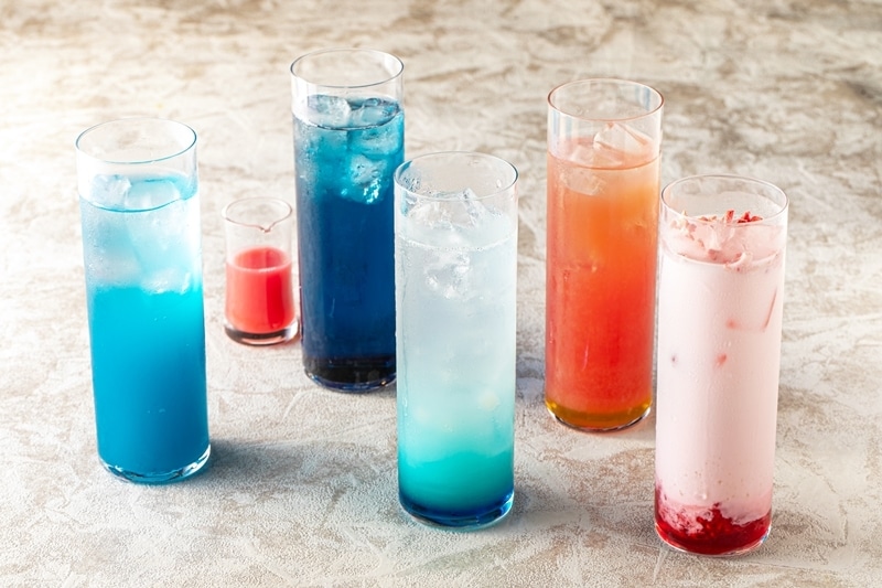 ホテルのフロアが丸ごと第3村に!? 『エヴァンゲリオン』シリーズとコラボ中のサンシャインシティプリンスホテル「IKEPRI25」の様子をレポート|コンシェルジュになったカヲルくんにお出迎えされたり、アヤナミレイ(仮称)の残したメッセージに泣きそうになったり-43