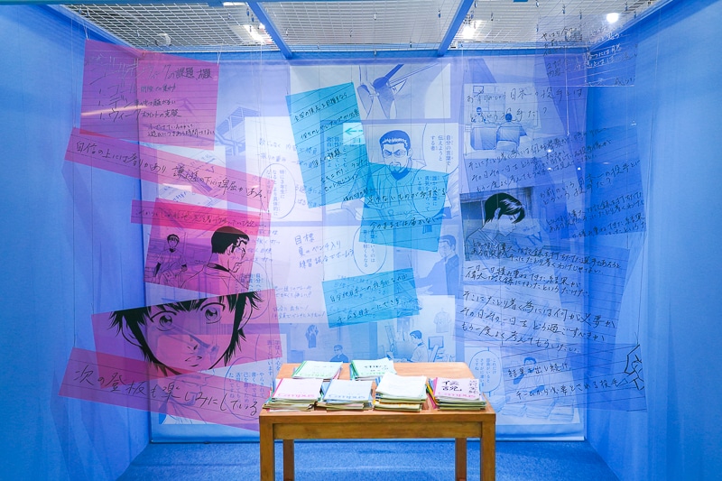 青道高校野球部の「部室」を完全再現! 熱戦を300点以上の原画とともに振り返る「大『ダイヤのA actⅡ』原画展」レポート-7