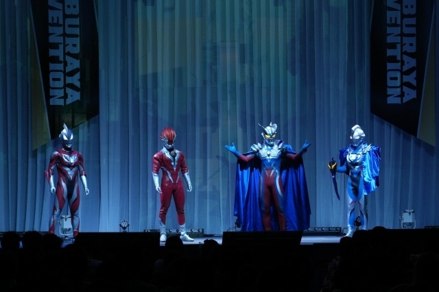 「TSUBURAYA CONVENTION 2025」「ウルトラマンゼロ15th～Beyond the STARS～グランドフィナーレ」レポート｜15周年の締めくくりに、愛すべきゼロの「協働者」たちが大集結！　ファン感涙の新情報も！-3