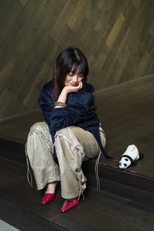 「自分にとって『何回も聴きたい曲』になりました」キーワード「1/2」は“半分こずつ”の感覚に寄り添って──TVアニメ『らんま1/2』第2期エンディングテーマ にしな「パンダガール」インタビュー-4