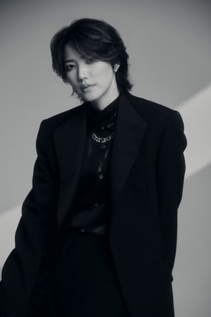 七海ひろきさん「One-man LIVE773 “Crystal”」のBlu-rayが発売！　特典映像は“オンリー七海ひろきアングルVer.”｜リリース記念イベントが11月30日に開催-1