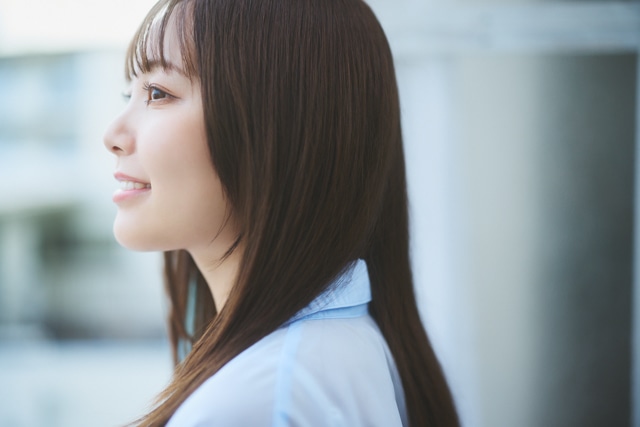 笑顔も、弱さも、全部ひっくるめて私。爽やかな風と共に踏み出した“アーティスト・吉武千颯”としての第一歩『週刊ラノベアニメ』OP「Hajimariの合図」インタビュー-8