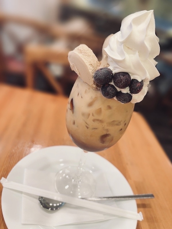 アーティスト・声優の山崎エリイさんが趣味の“紅茶”について綴るコラム連載「Erii Salon」【最終回：四季を共に巡る紅茶の魅力】-2