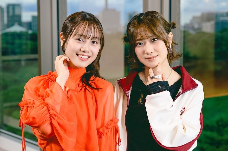 これまで培ってきた関係値や成長があるからこそ、最終話は安心して見られるはず。双見と佐藤の関係性の“ゴール”にも注目!?｜アニメ『笑顔のたえない職場です。』双見奈々役・夏吉ゆうこさん×間 瑞希役・伊藤美来さん対談インタビュー-5