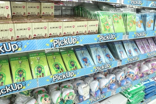 フェア「Identity V Sweet World Story フェア in アニメイト」や「「家庭教師ヒットマン REBORN!」未来編振り返りフェア」が開催中！　ほか［今日のアニメイト池袋本店］-13