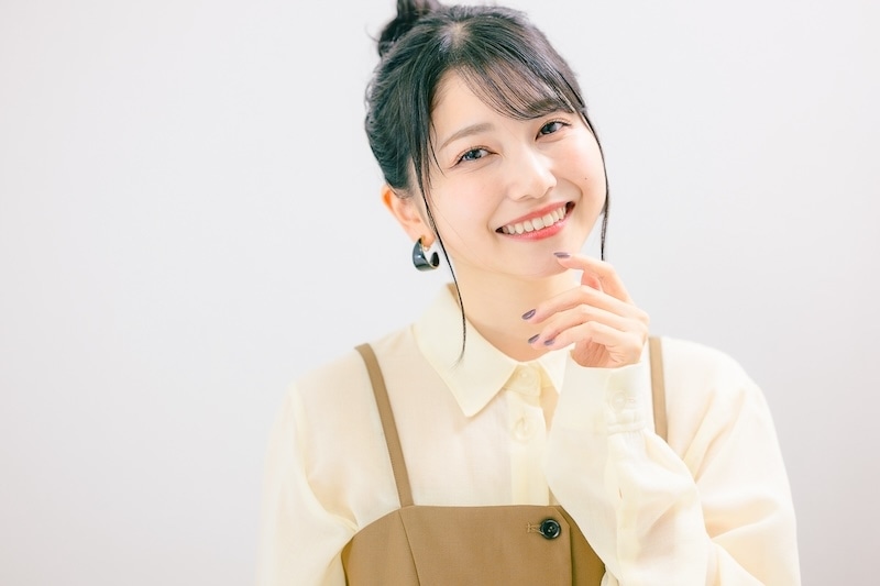 私が表情に乗せきれていなかった佐藤の想いをずっと滲ませてくれるんです──『笑顔のたえない職場です。』佐藤 楓役・雨宮 天さん×原作・くずしろさん対談インタビュー-11