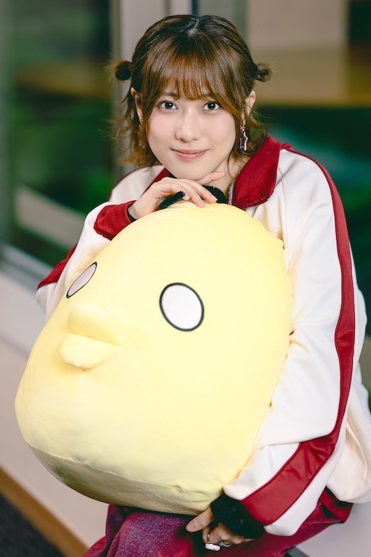 「打ちのめされることはあるけれど」すべてのはたらく人へ贈る“お仕事アニメ”は「優しく元気をくれる作品」──アニメ『笑顔のたえない職場です。』双見奈々役・夏吉ゆうこさん×原作・くずしろさん対談インタビュー-5